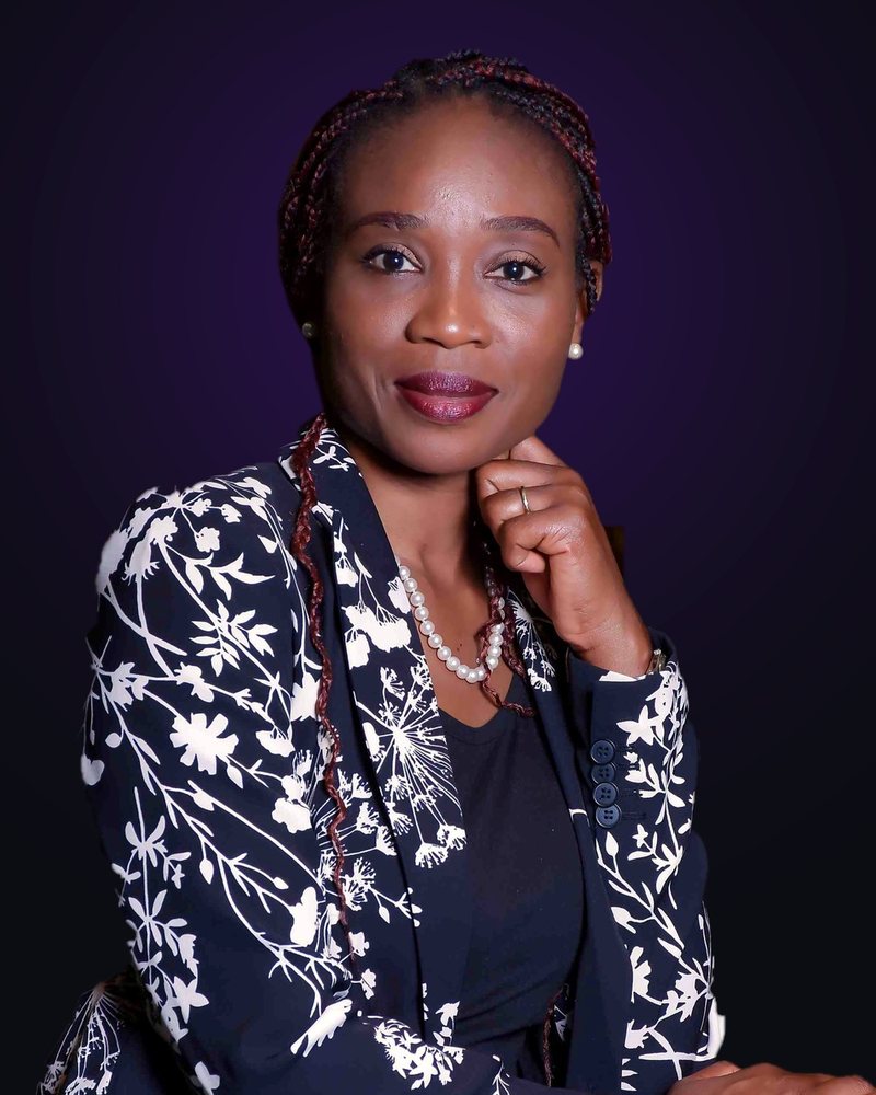 Portrait of Yemisi Olubobokun, founder of Episoph